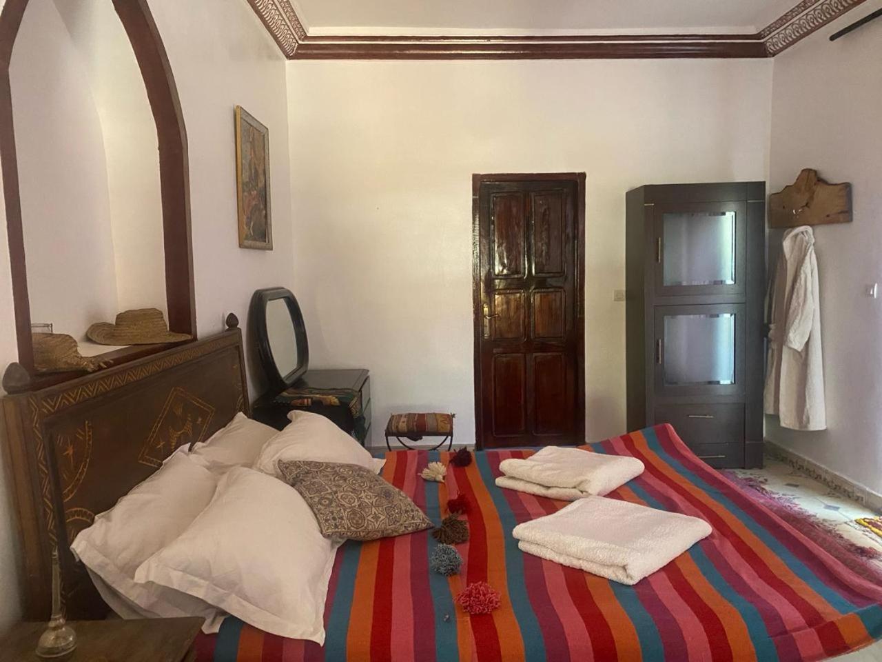 Riad Malak Ouirgane Εξωτερικό φωτογραφία